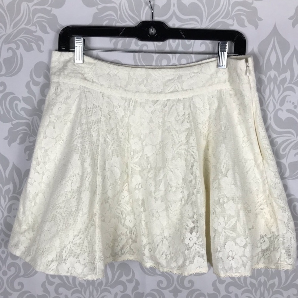 White Kimchi Blue x Urban Outfitters Skirt